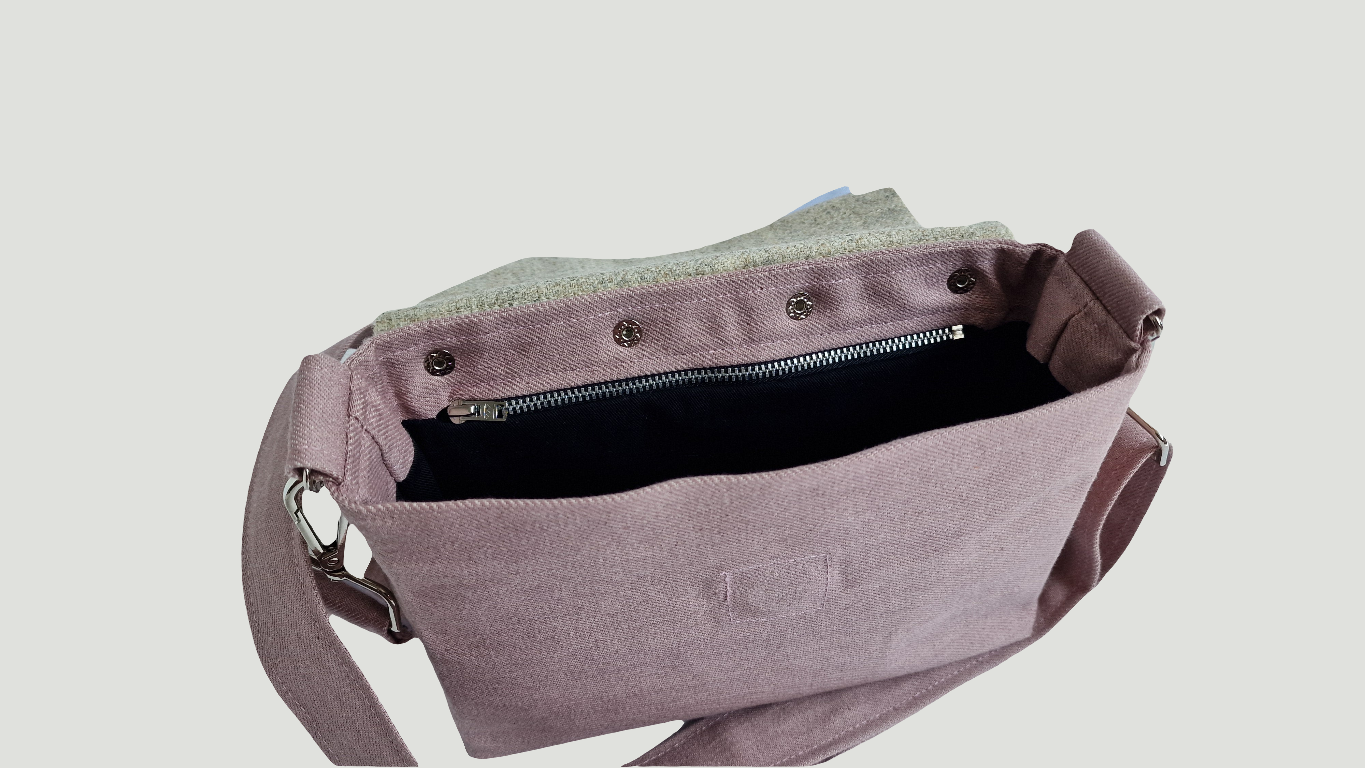 The Ark Lane Crossbody - Pink & Cream